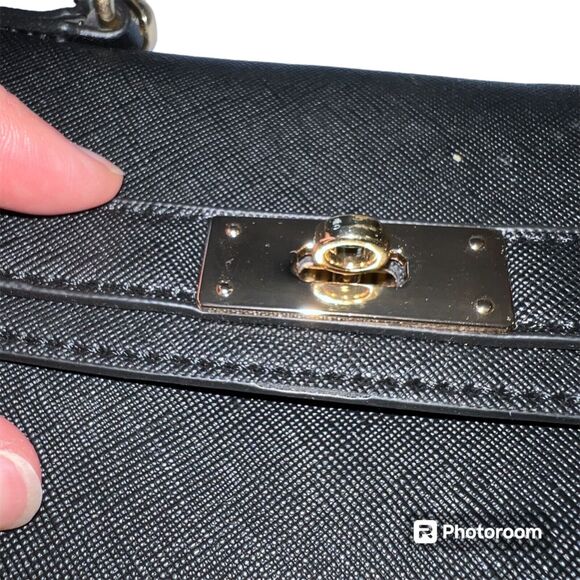 Boutique Womens Small Purse Handbag Black with Gold Chain Shoulder Strap - Picture 5 of 13